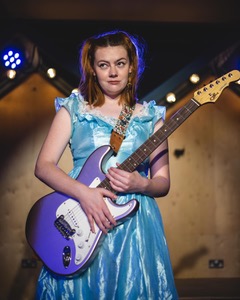 Artist commissions are now open!